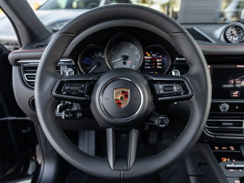 Certified 2026 Porsche Macan S AWD/4WD image 27