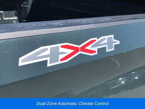 Used 2025 Chevrolet Silverado 1500 LT image 5