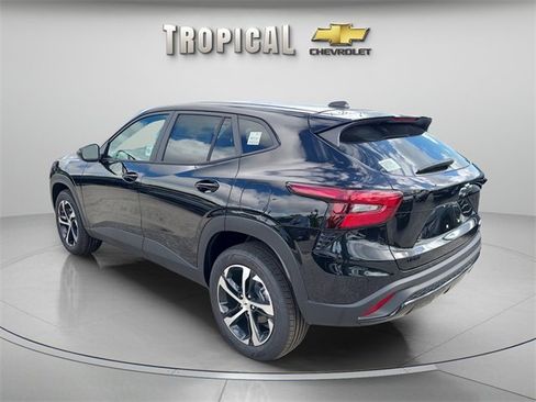 New 2026 Chevrolet Trax RS image 3