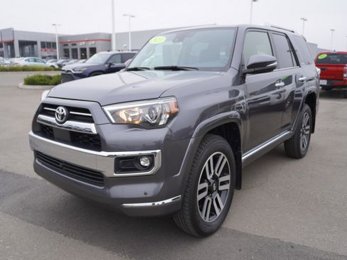 Used 2023 Toyota 4Runner Limited image 8