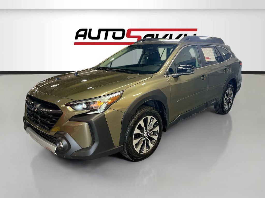 Used 2025 Subaru Outback Limited AWD/4WD image 3