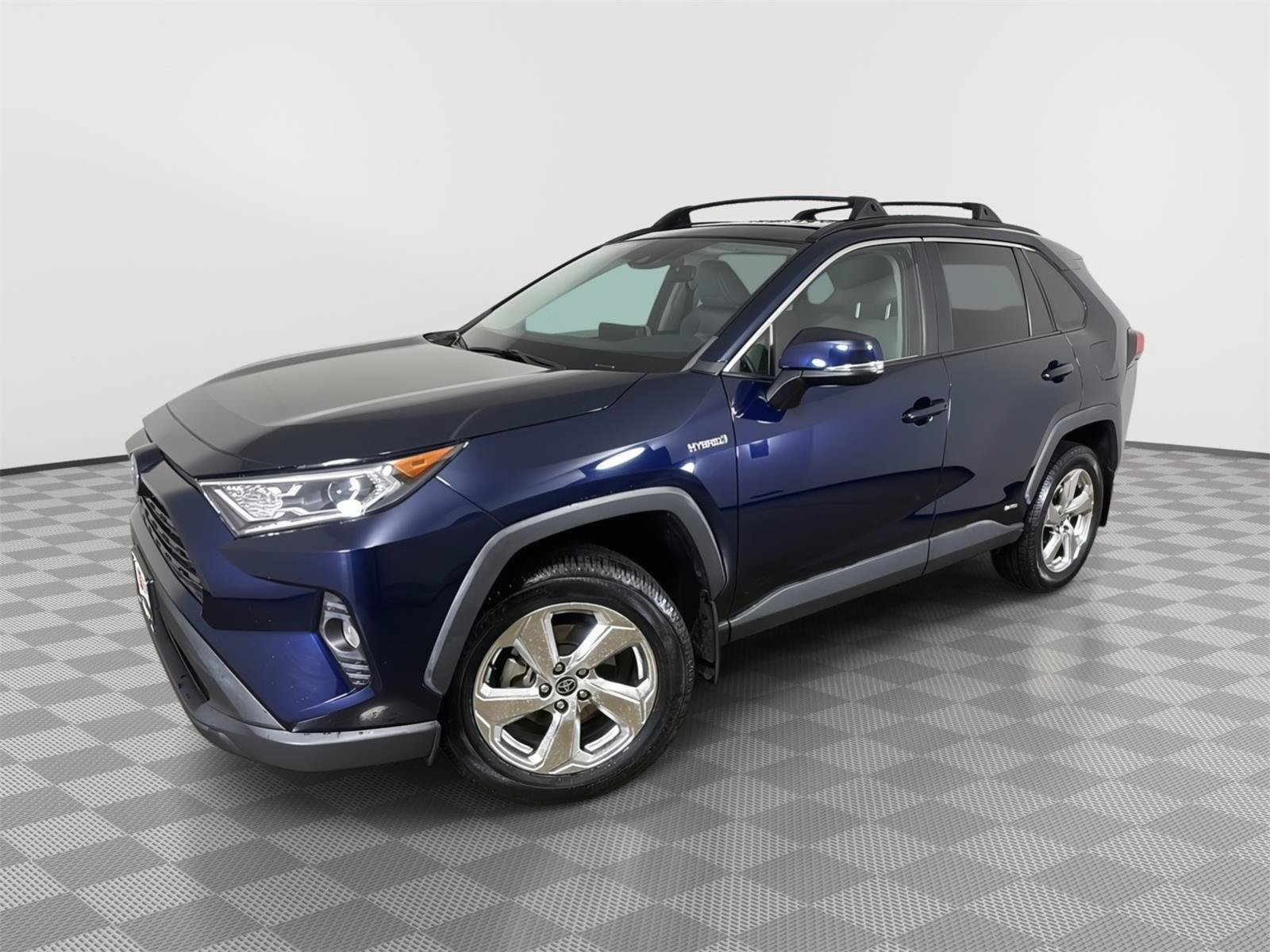Used 2021 Toyota RAV4 XLE Premium AWD/4WD image 1