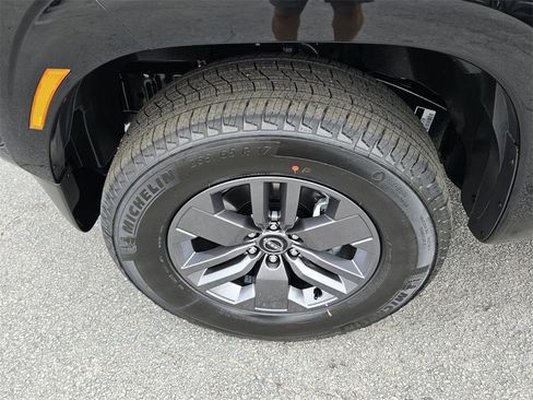 New 2026 Nissan Frontier SV image 15