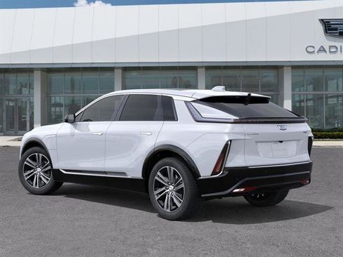 New 2026 Cadillac Lyriq Luxury RWD image 4