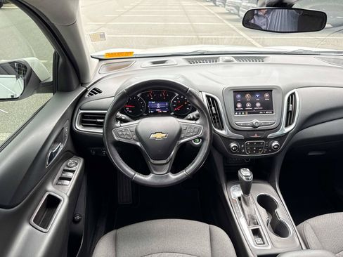 Used 2020 Chevrolet Equinox LT FWD image 15