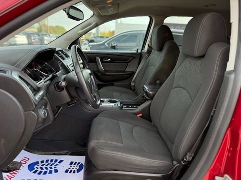 Used 2013 GMC Acadia SLE image 2