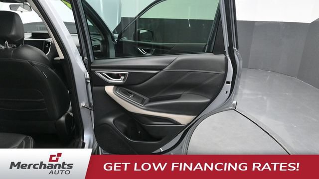 Used 2023 Subaru Forester Limited AWD/4WD image 10