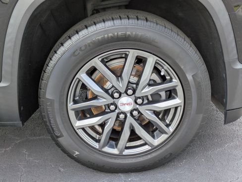 Used 2019 GMC Acadia SLT FWD image 9