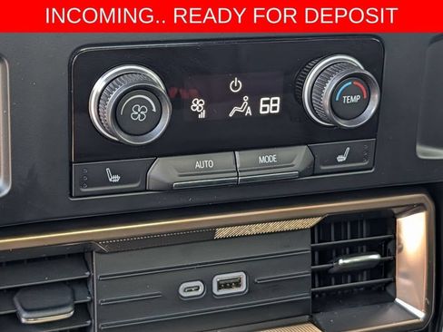 Used 2025 GMC Hummer EV 3X AWD/4WD image 32
