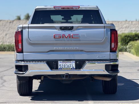 Certified 2025 GMC Sierra 1500 SLT AWD/4WD image 7