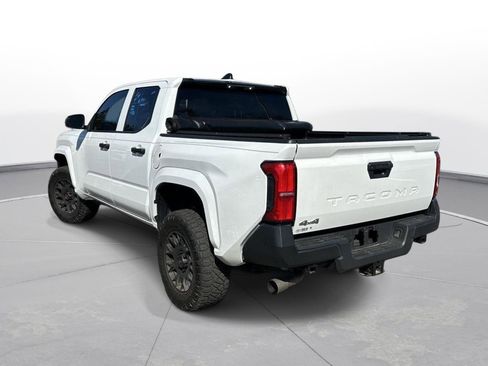 Certified 2024 Toyota Tacoma SR image 9