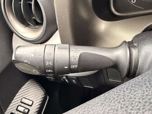 Used 2014 Toyota RAV4 XLE FWD image 17