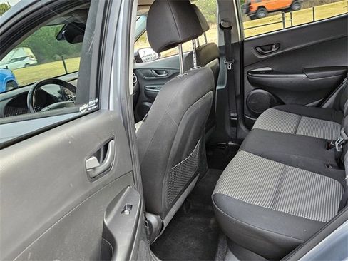 Used 2018 Hyundai Kona SEL w/ SEL Tech Package 02 image 8