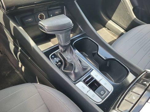 Used 2023 Hyundai Santa Cruz SEL Premium AWD/4WD image 29