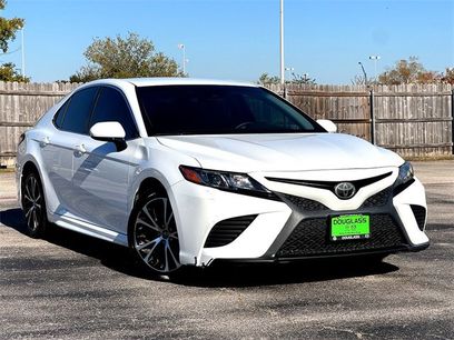 Used 2018 Toyota Camry SE