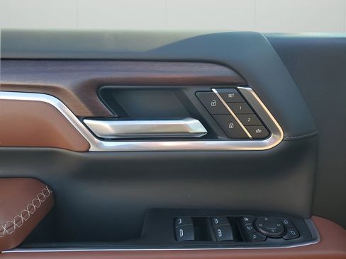 New 2026 GMC Sierra 3500 Denali Ultimate image 24