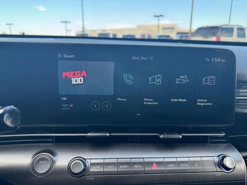 Used 2025 Hyundai Kona SEL image 21