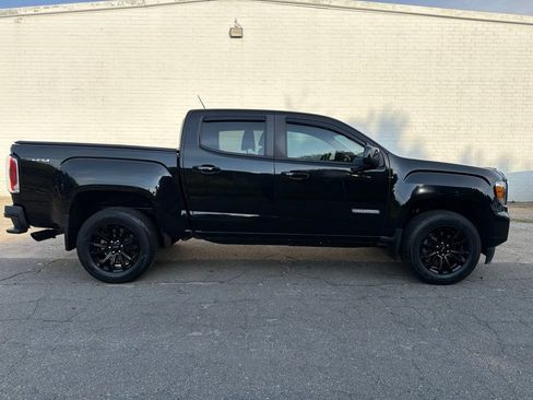 Used 2022 GMC Canyon Elevation w/ Elevation Premium Package AWD/4WD image 1