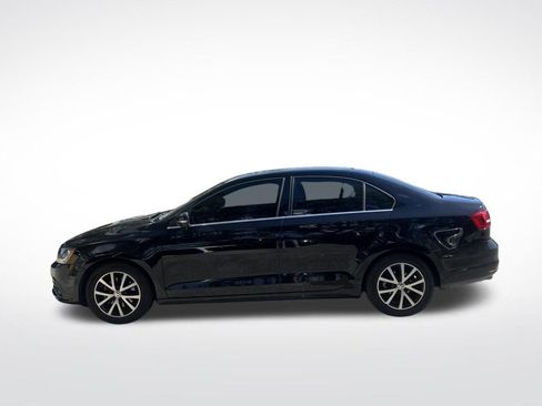 Used 2017 Volkswagen Jetta SE FWD image 8