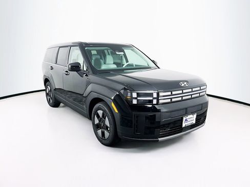 New 2026 Hyundai Santa Fe SE image 1