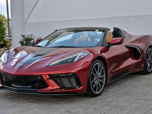 Used 2023 Chevrolet Corvette Stingray Premium Conv w/ Z51 Performance Package RWD image 6