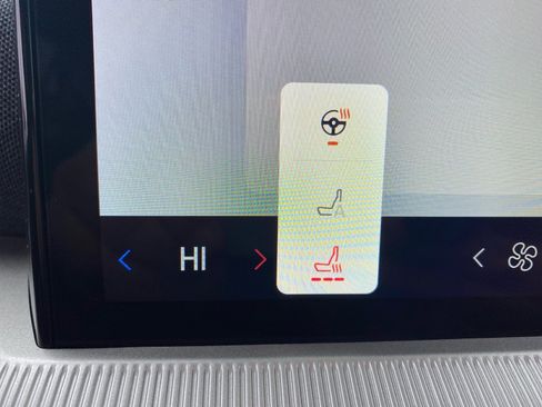 Used 2025 Ford Explorer ST-Line image 16