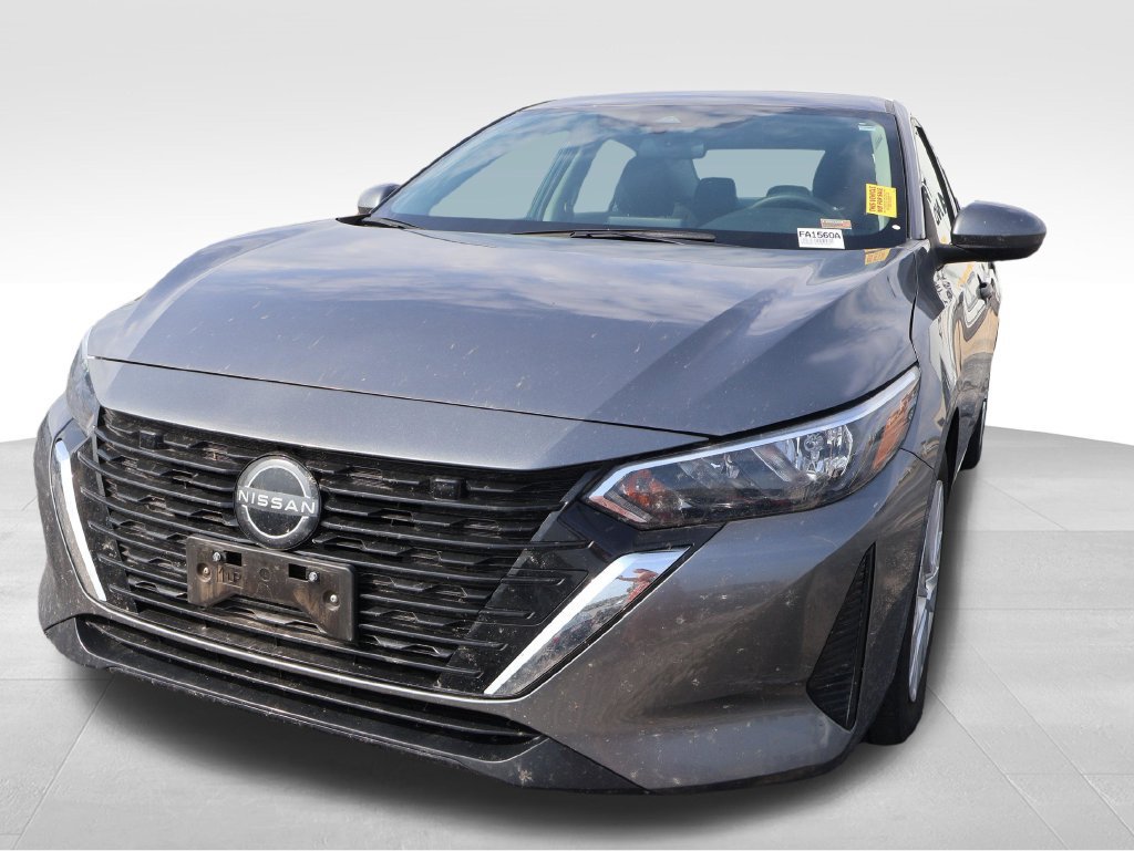 Used 2024 Nissan Sentra S FWD image 3