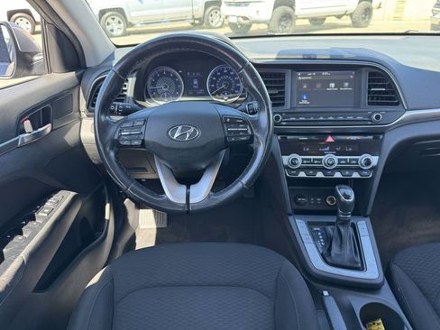 Used 2020 Hyundai Elantra Value Edition w/ Cargo Package (C1) FWD image 22