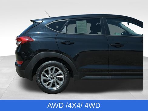 Used 2018 Hyundai Tucson SE AWD/4WD image 12