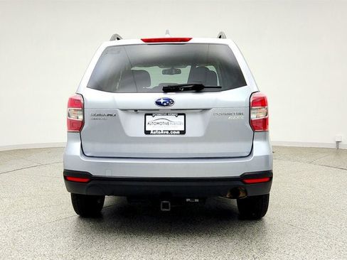 Used 2016 Subaru Forester 2.5i Premium w/ All-Weather Package AWD/4WD image 6