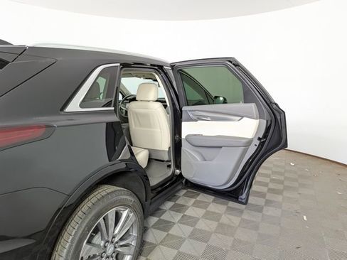 Used 2025 Cadillac XT5 Premium Luxury w/ LPO, Floor Liner Package image 35