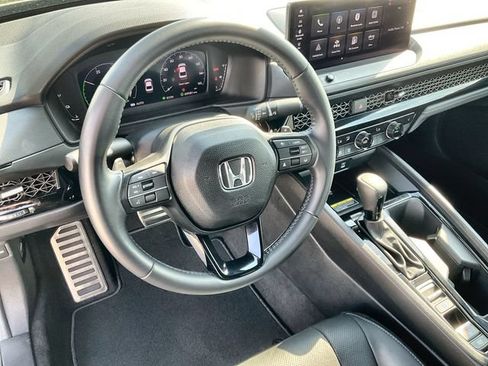 Certified 2025 Honda Accord Sport image 22