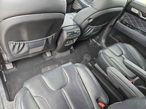 Used 2020 Hyundai Palisade Limited image 19