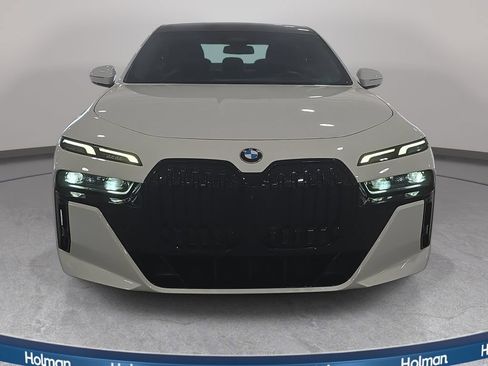 Certified 2023 BMW 740i w/ Parking Assistance Package RWD image 2