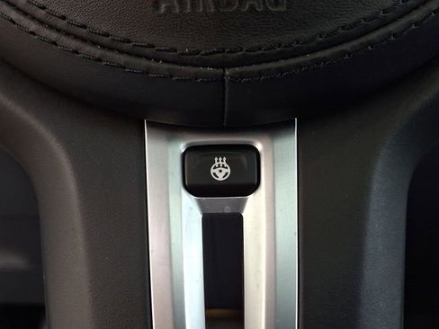 Used 2021 BMW X6 M w/ Competition Package image 31