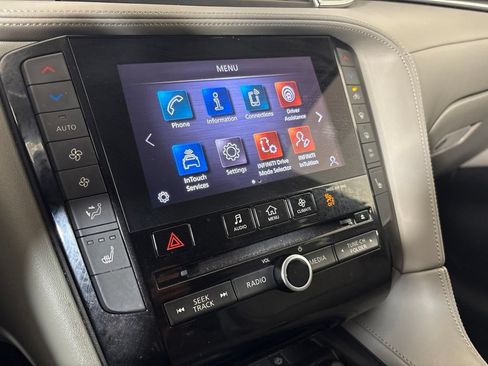 Used 2023 INFINITI QX50 Luxe FWD image 28