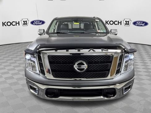 Used 2018 Nissan Titan SL AWD/4WD image 2