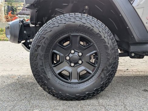 Certified 2022 Jeep Gladiator Mojave w/ LED Lighting Group image 27