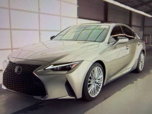 Used 2023 Lexus IS 300 w/ Premium Package RWD image 2