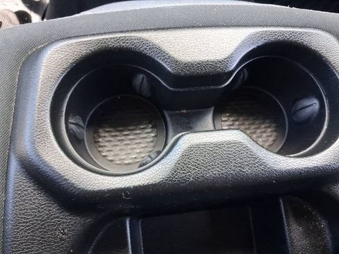 Used 2020 RAM 1500 Big Horn AWD/4WD image 36