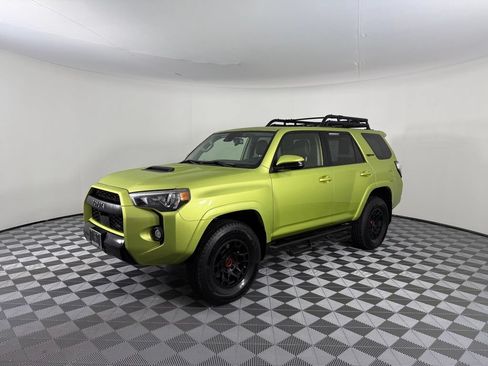 Used 2022 Toyota 4Runner TRD Pro AWD/4WD image 4