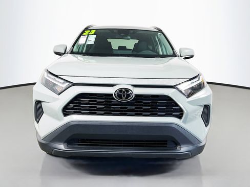 Used 2023 Toyota RAV4 XLE AWD/4WD image 11