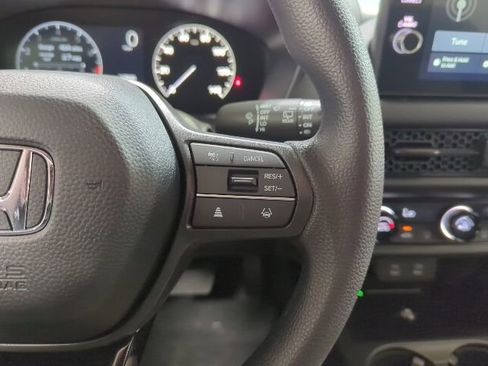 New 2026 Honda HR-V LX image 15