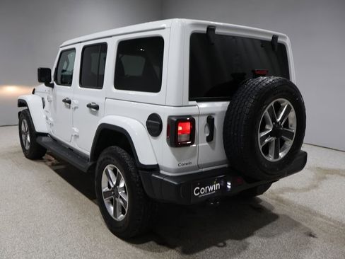 Used 2022 Jeep Wrangler Unlimited Sahara w/ Cold Weather Group image 5
