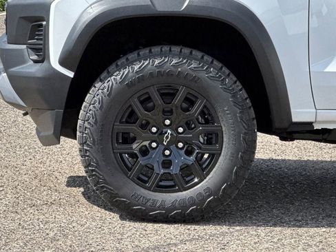 New 2026 Chevrolet Colorado Trail Boss AWD/4WD image 25