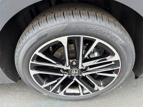 New 2026 Toyota Camry XLE image 19