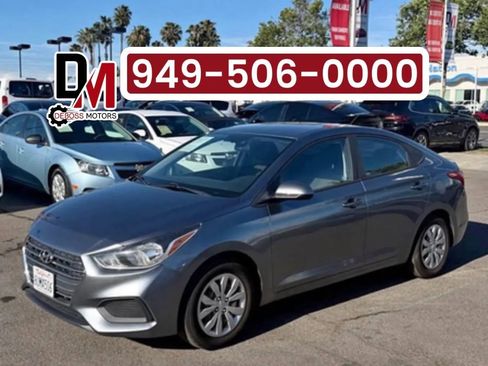 Used 2019 Hyundai Accent SE image 1