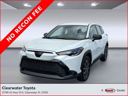 Used 2023 Toyota Corolla Cross AWD Hybrid image 1