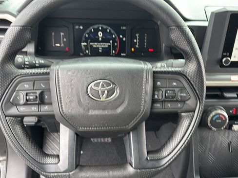 New 2026 Toyota Tacoma SR5 AWD/4WD image 17