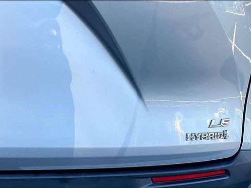 Used 2021 Toyota Sienna LE w/ LE Plus Package FWD image 8